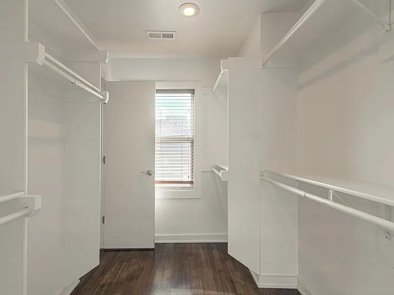 4536 Jefferson St #4 — Photo 15