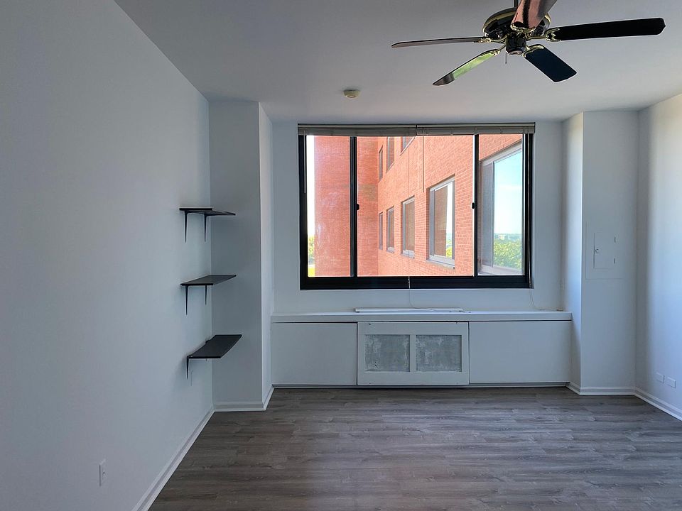 1st image of 1011 Arlington Blvd APT 319