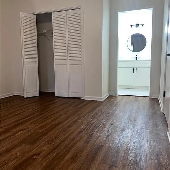 300 E Burns Ct SE #D — Photo 13