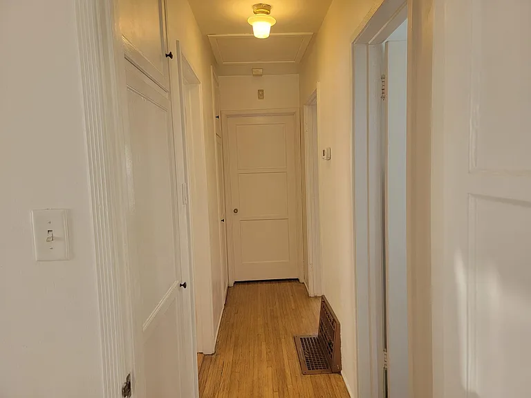 3831 Midway Ave — Photo 16