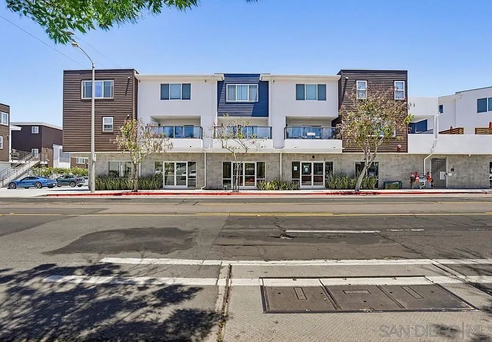 1st image of 4100 Voltaire St Unit 210