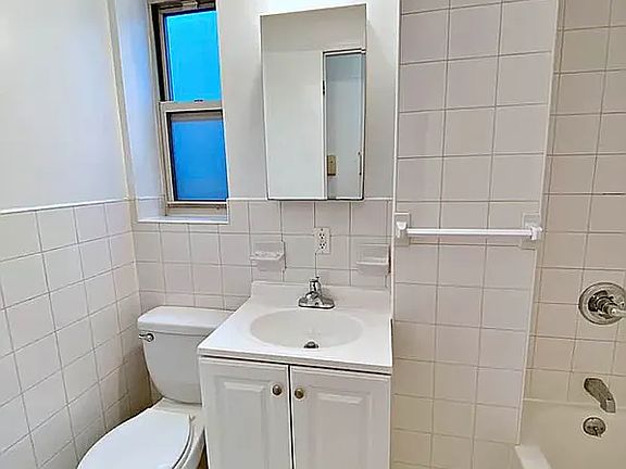 5th image of 227 Columbus Ave APT 5S