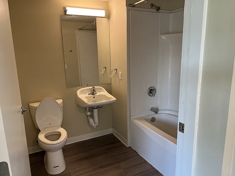 Cubix at Othello Apartments — Photo 170