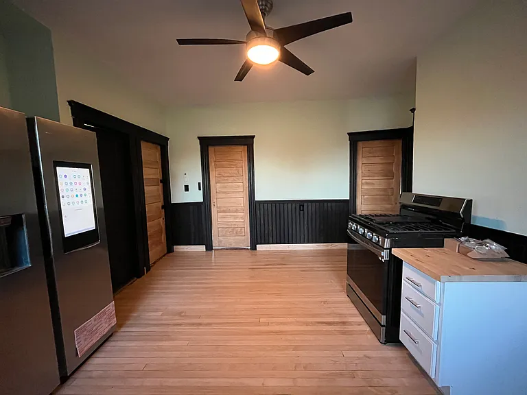 Samsung appliances, full size fridge
