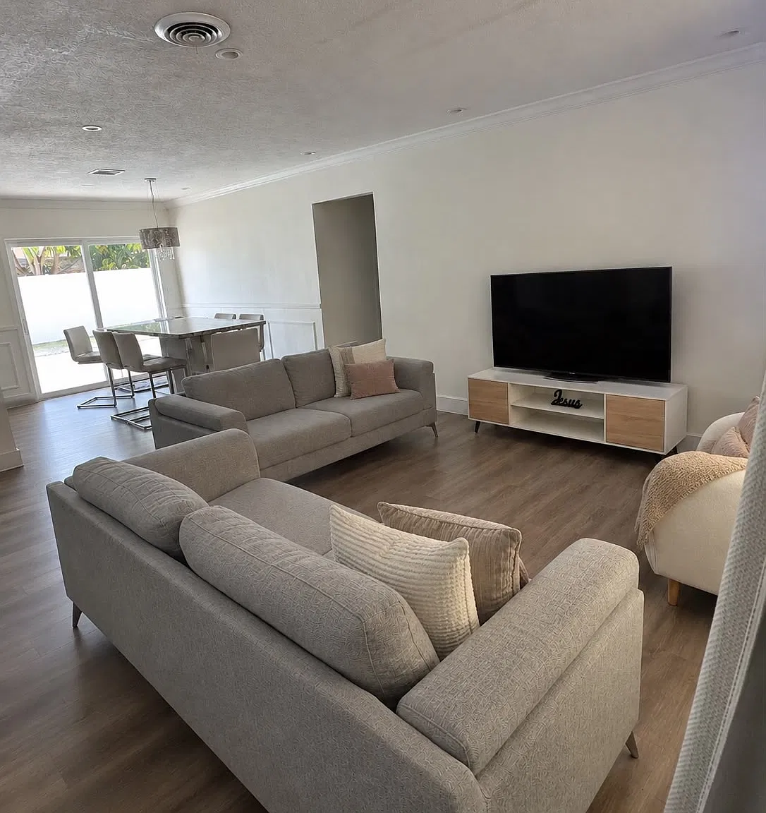 7805 Normandy St — Photo 3