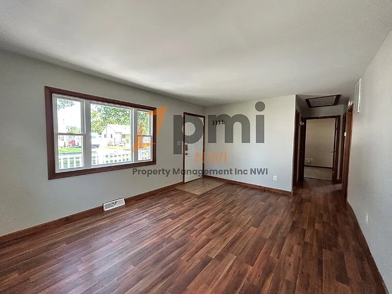 3 Walnut Pkwy — Photo 4