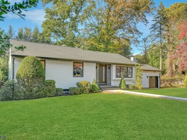 516 Harriet Pl, Franklin Lakes Boro, NJ 07417