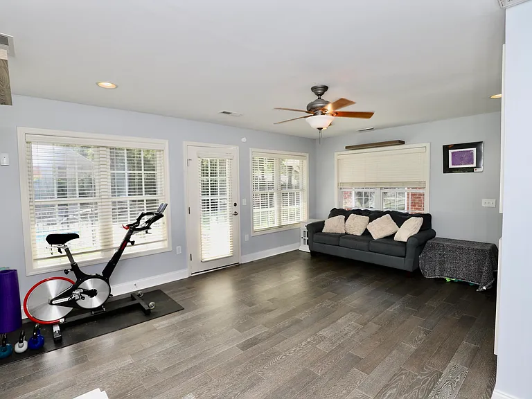 595 Saint Augustine Dr — Photo 101