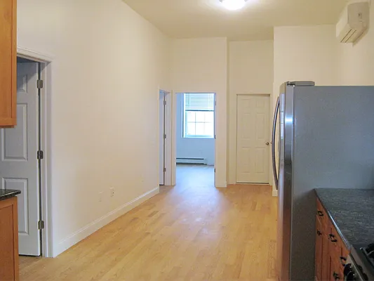 Rented by Sotheby's International Realty | media 34