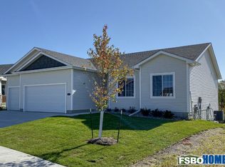 40 Bailey Cir, Waukee, IA 50263