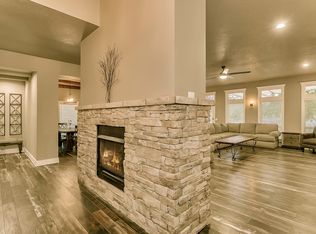 2924 W Floating Feather Rd, Eagle, ID 83616