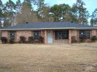 9135 Tammy Ln, Moss Point, MS 39562