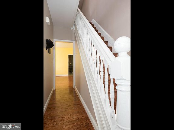 3rd image of 58 Mellor Ave
