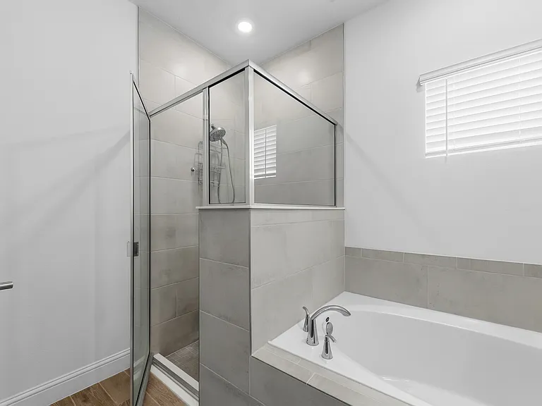 479 Kingbird Dr — Photo 22