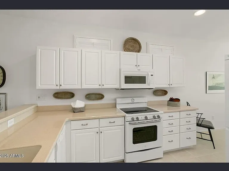 15466 W Moonlight Way — Photo 4