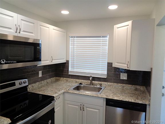 2nd image of 3051 E Sunrise Lakes Dr E #209