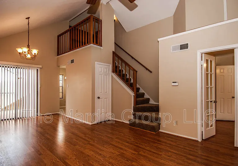 2984 Harbinger Ln — Photo 2