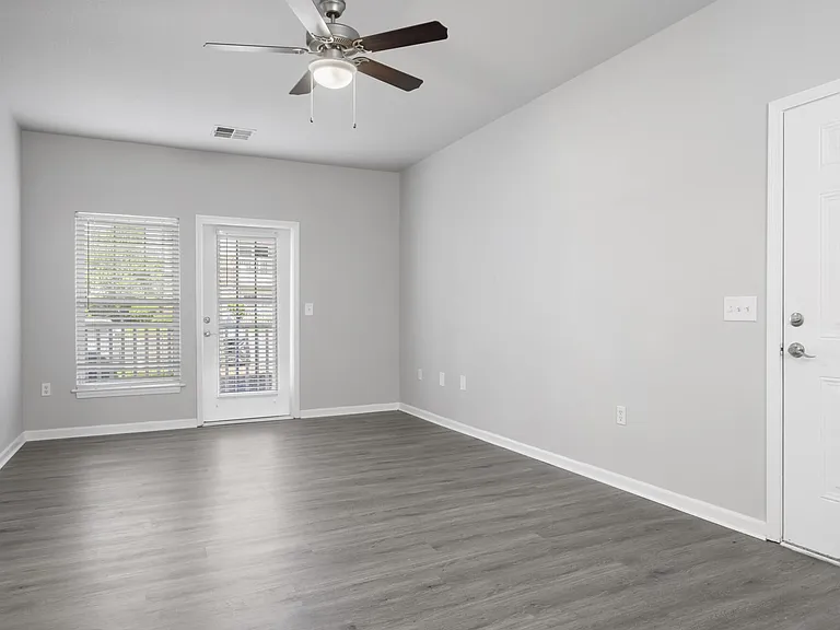 The Fairways Apartment Homes — Photo 22