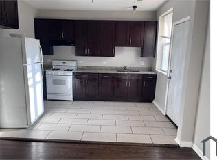 5940 S Prairie Ave #2S, Chicago, IL 60637