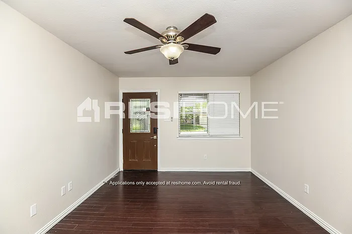 521 Kemper Ave — Photo 5