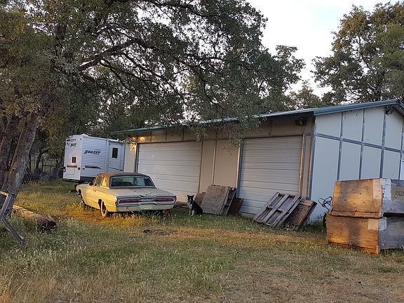 2nd image of 2261 Saffron Ln