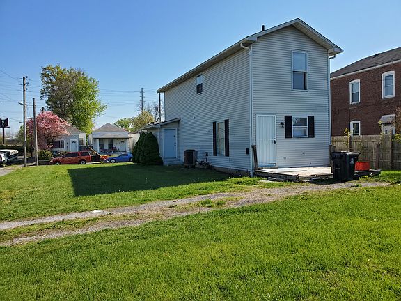 3rd image of 2922 Montgomery St