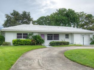 11522 61st Ave, Seminole, FL 33772