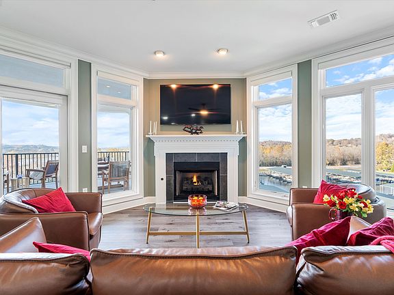 3rd image of 400 Warioto Way APT 606