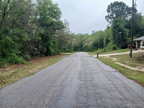4th image of 7851 N Vince Dr