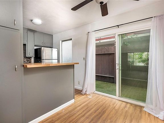 2nd image of 265 Molino Ave #2