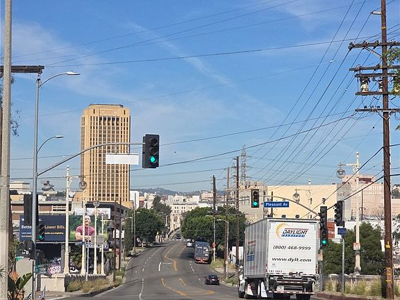5th image of 1203 E Cesar E Chavez Ave