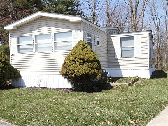 2nd image of 54 Winter Pine Dr
