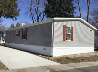 194 E Crosspath Rd #194, Holland, OH 43528