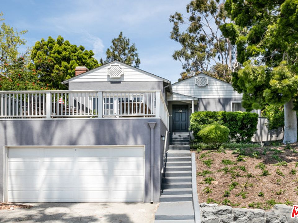 1st image of 250 Amalfi Dr