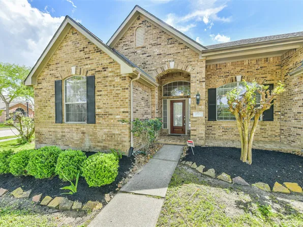 2301 Da Vinci Dr, Pearland, TX 77581