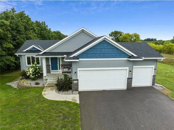 576 308th Ln NW, Cambridge, MN 55008