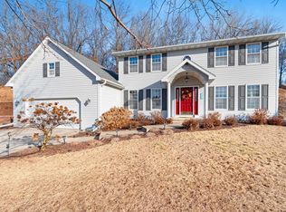 2826 Lobelia Dr, Green Bay, WI 54313