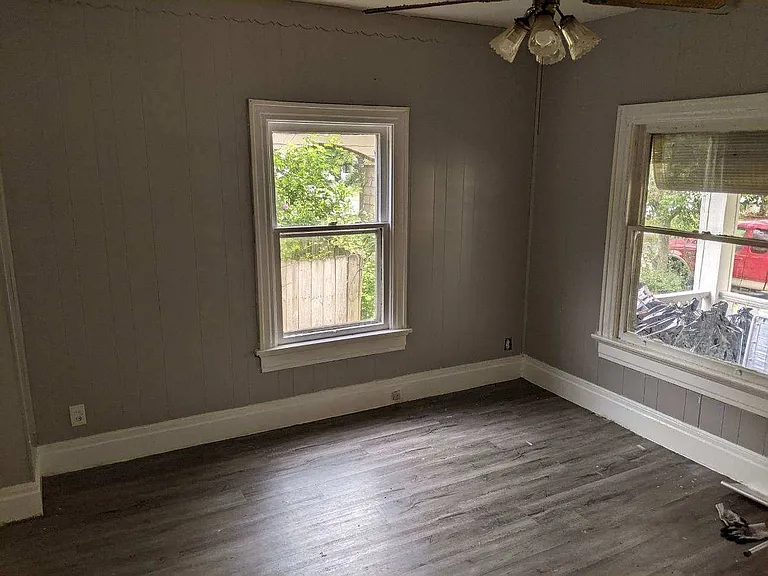 1249 Arbor Ave — Photo 10