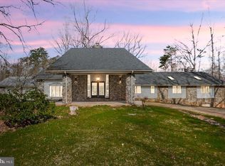 7621 River Rd, Fredericksburg, VA 22407