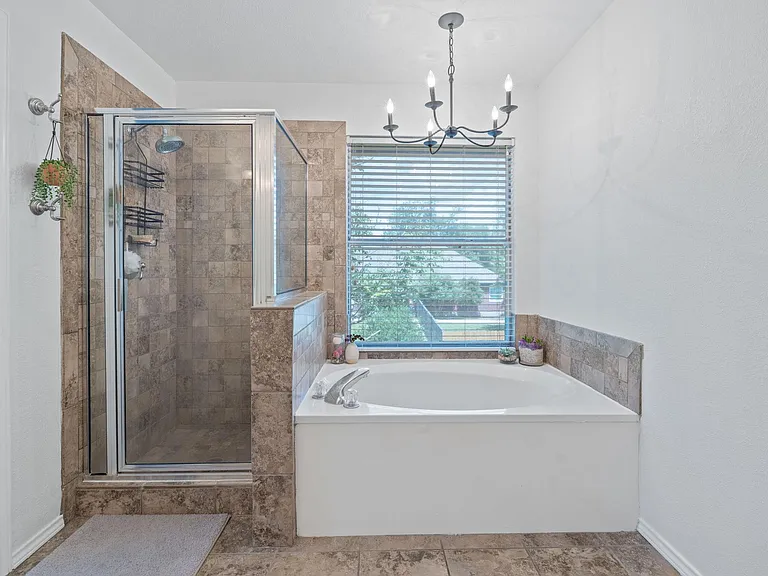 222 Primrose Dr — Photo 22