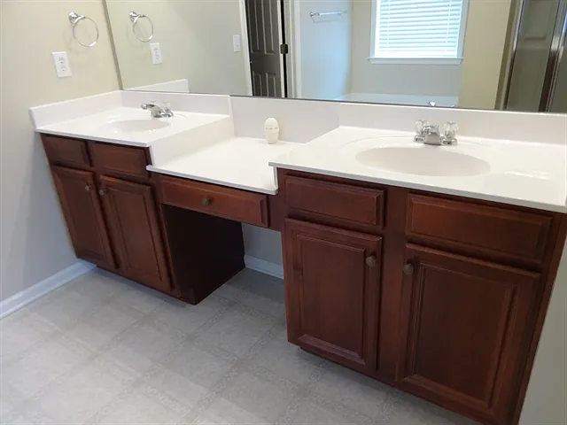2933 Eureka Cir — Photo 7