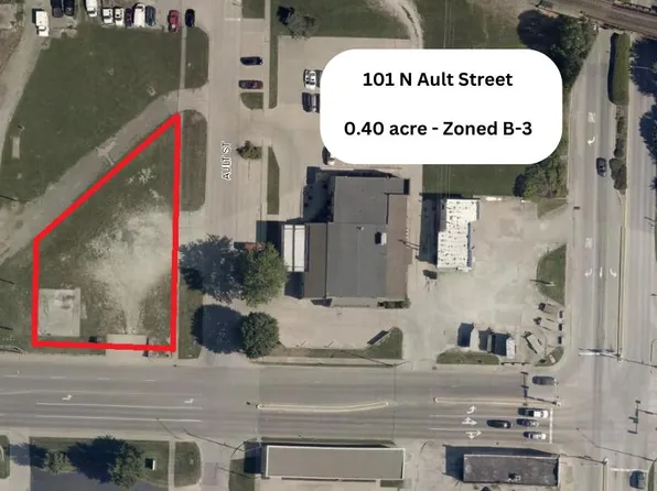 101 N Ault St, Moberly, MO 65270
