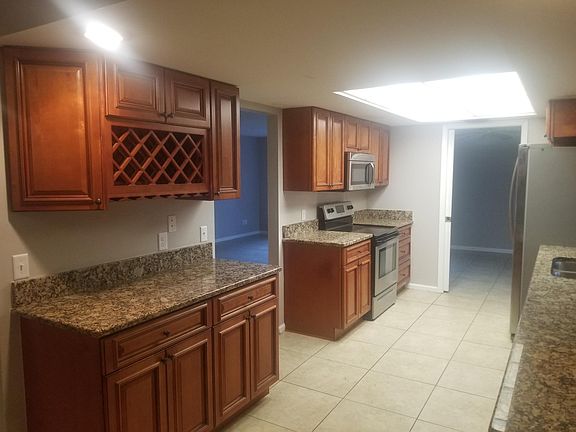 5th image of 9123 Pebble Creek Dr