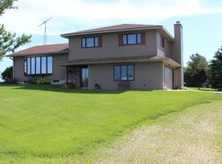 1249 120th St, Hampton, IA 50441