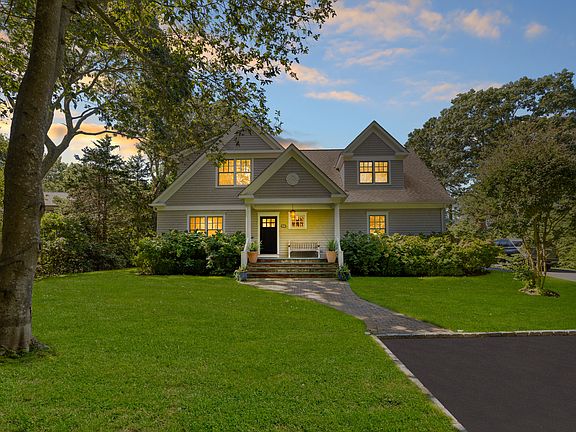 3rd image of 207 Water Mill Towd Rd