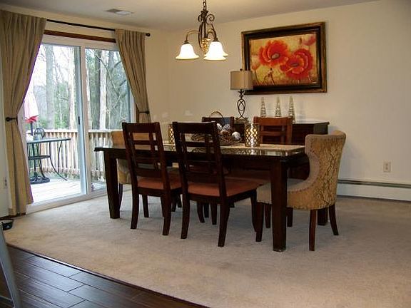 3rd image of 2087 Partridge Ln