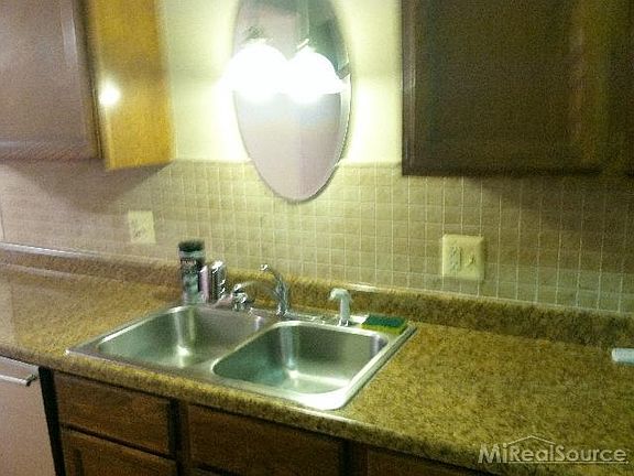 2nd image of 22727 Garfield St