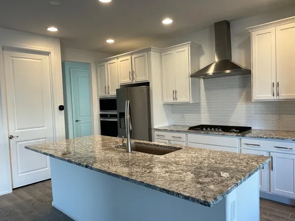 9719 E Carr Peak Trl, Tucson, AZ 85747