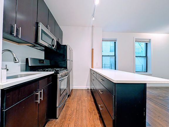 2nd image of 537 Clinton Ave APT 2C
