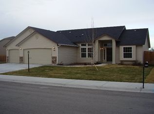 470 E Whitbeck St, Meridian, ID 83642